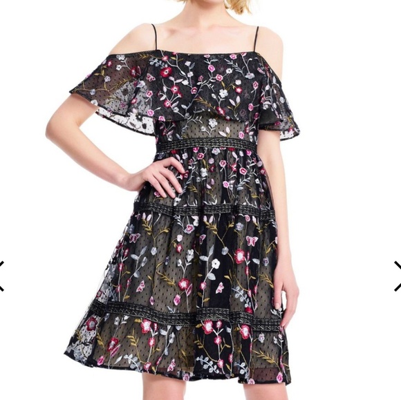 ADRIANNA PAPELL EMBROIDEREY PARTY DRESS - Picture 2 of 7